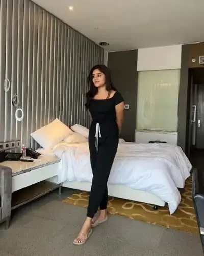 Call Girls Naihati Cash On Delivery
